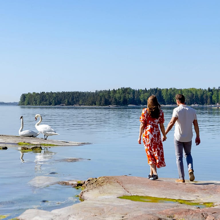 Raskautta suunnittelevan terveystarkastus kattaa monipuoliset testit Mehiläisen laboratoriossa. Varaa testipaketti nyt!