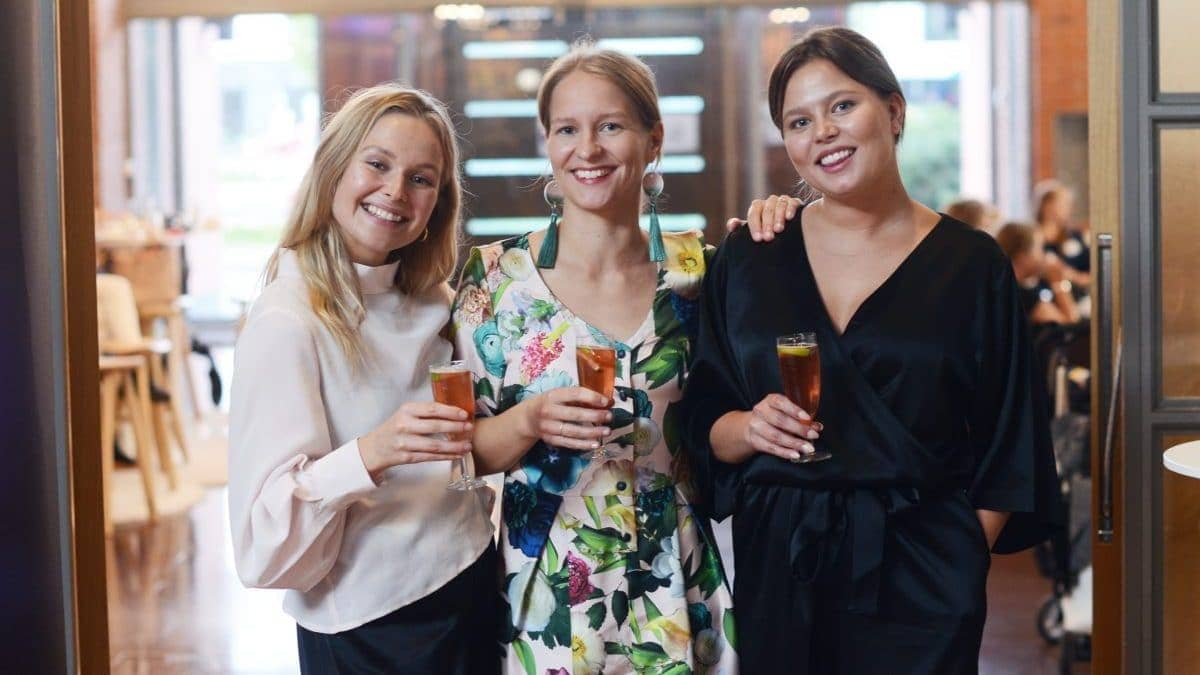 mammat-sijoittaa-afterwork-mimmit-ja-anna