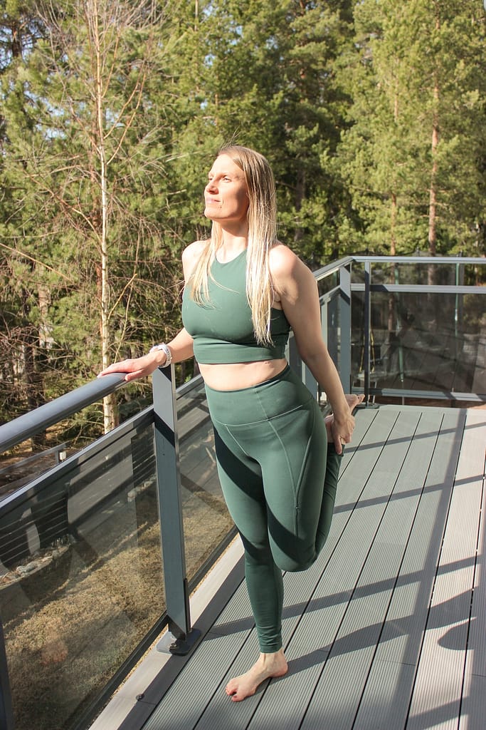 Compressive leggingsit antavat ihanan tuen lenkillä tai muussa urheilussa.
